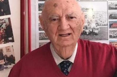Bari dice addio al professor Gianni Antonucci, lo storico del calcio biancorosso: aveva 96 anni 