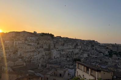 Solstizio d’estate tra luci ed ombre