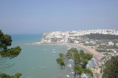 Peschici, mare e fiaba per la grande bellezza