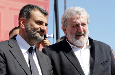 Emiliano ora sbotta con Decaro: «I suoi timori? Roba da psicologo»