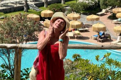 Vladimir Luxuria compie 60 anni: una vita tra attivismo e spettacolo