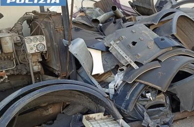 Statte, scoperta officina abusiva nella zona industriale: sequestri e denunce per reati ambientali