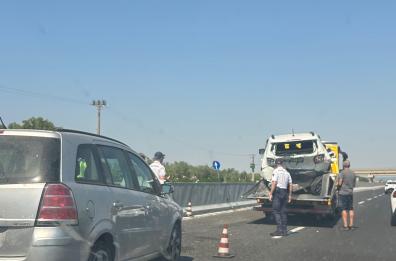 Tamponamento sulla SS106 all’uscita di Massafra: un ferito e traffico in tilt