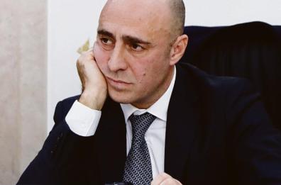 Taranto, tra il Comune e Amiu è «guerra epistolare»