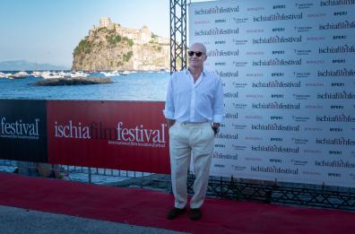 Luca Zingaretti, il coraggio di raccontare: da Montalbano alla regia, il viaggio di un artista che non smette di cercare sguardi autentici