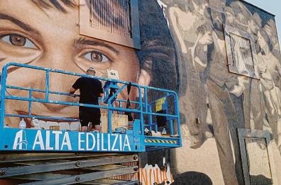 Ad Andria un murale dedicato a Paola Clemente, vittima del caporalato