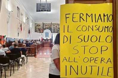 Andria, «no» alla tangenziale: «Si tratta di un’opera inutile»