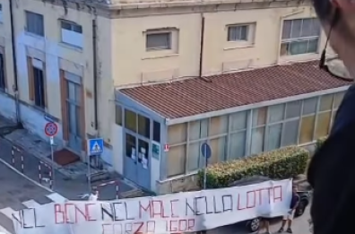 Igor Protti, i tifosi sotto la sua stanza d'ospedale con uno striscione: «Nel bene, nel male, nella lotta, forza Igor» VIDEO
