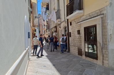 Bari Vecchia, sgomberati appartamenti dei clan: erano stati confiscati dal Tribunale