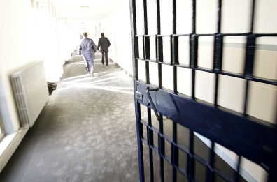 Le fiamme del caldo nell’inferno carcerario