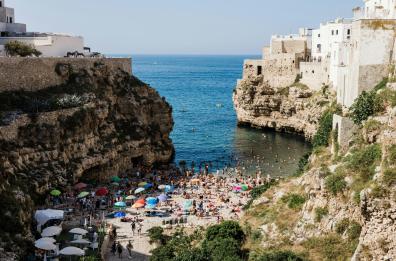 Non si arresta il turismo in Puglia: in 5 mesi mezzo milione di presenze in più, crescono gli stranieri