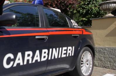 Monte Sant’Angelo, sparano al padre del ragazzo con cui avevano litigato: fermati due giovani. La vittima è intervenuta per difendere il figlio