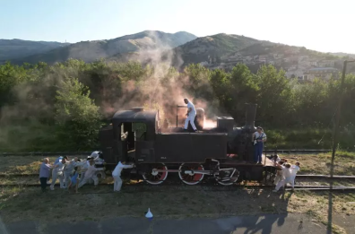 A Polla celebrata la locomotiva storica del 1911