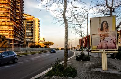 Bari, scontro tra auto e moto su Viale Europa: ci sono dei feriti