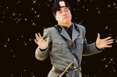 La parodia fascista del film «marziano» diretto da Guzzanti