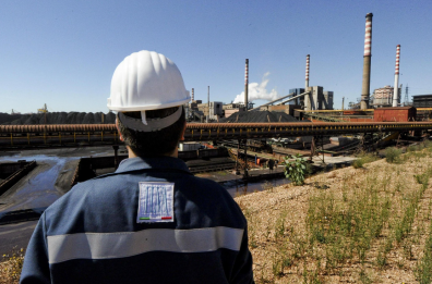 Ex Ilva, Taranto in bilico tra «green» e occupazione