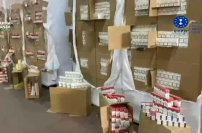 Era a Stornara la più grande fabbrica italiana di sigarette clandestine: sequestrata dalla Finanza