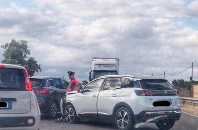 Incidente tra Surano e Nociglia, code lunghe 3 chilometri e traffico bloccato sulla statale