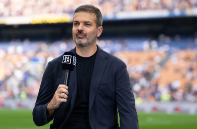 Baia di Sfinale, due giovani di Bolzano rischiano di annegare: salvate dall'allenatore Stramaccioni