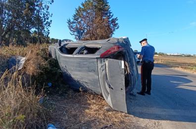 Scontro tra due Fiat nel basso Salento: un ragazzo in ospedale, il conducente dell'altra auto prende le chiavi e si allontana