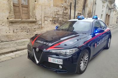Surbo, aggredisce la madre e il compagno di lei: arrestato 32enne 
