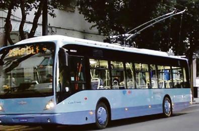 Lecce, non si placano le polemiche per il Filobus: «È irreale un aumento pari al 535% dei passeggeri»
