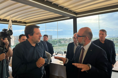 Verso le regionali, la Lega «scalda i motori» sui casi Puglia e Campania