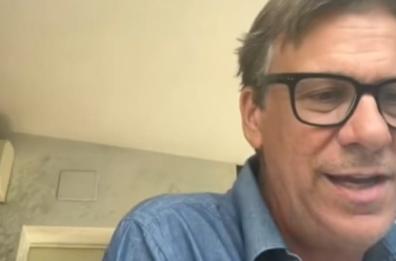 «La ripartenza» di Porro lascia Bari dopo le chiavi della città a  Francesca Albanese
