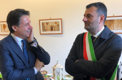 Regionali, Conte ora «pressa» il Pd. E resta l’impasse Decaro-Emiliano