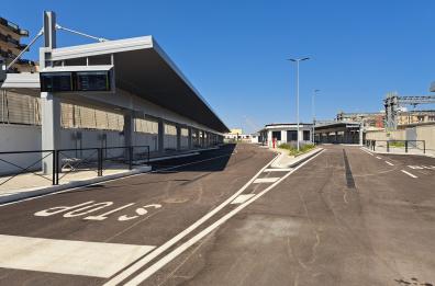 Bari, aprirà l'8 settembre il nuovo terminal bus: 19 stalli su 9mila metri quadri FOTO
