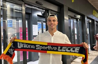 Riccardo Sottil atterra in Salento: è ufficiale il trasferimento al Lecce
