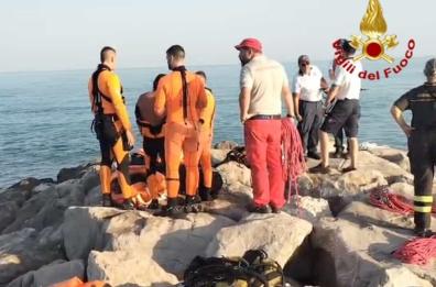 Trovato il corpo senza vita del bambino di 6 anni scomparso in mare in Veneto