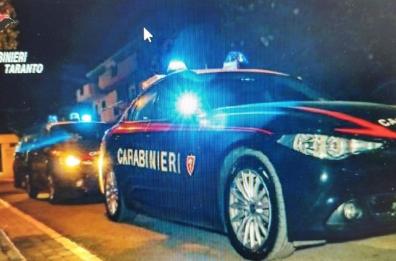 Taranto, ancora un'aggressione in strada: 33enne accoltellato al volto e al torace per futili motivi, è grave