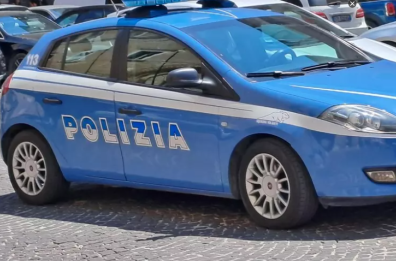 Fermati alla guida di due betoniere rubate in Abruzzo: arrestati in due sulla provinciale tra Andria e Canosa