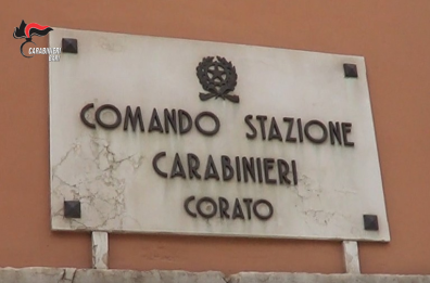 Corato, incendia l'auto della sorella e la minaccia estorcendole denaro: 43enne finisce in carcere