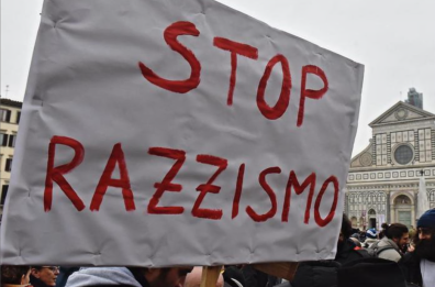 Gioia del Colle, insulti razzisti a bimbo: intervengono i servizi sociali sulle famiglie degli aggressori. Il sindaco: «Atto vile»