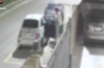 In tre mesi 32 auto rubate tra Bari, Bat e Foggia: «Abbiamo preso due Stelvio, una l'abbiamo incendiata»
