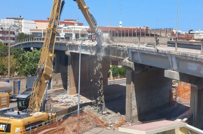 Addio allo storico cavalcavia di Modugno: «Ricucire due pezzi di città»