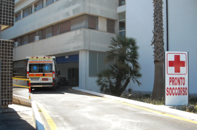 Copertino, 20enne ferito dopo un’aggressione: 50 punti di sutura in ospedale