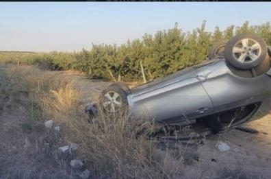 Auto si ribalta e finisce fuori strada tra Trinitapoli e Cerignola: muore una 56enne