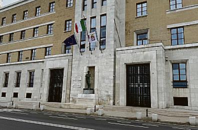 Serve un «pensiero nuovo» per la destra in Puglia, non solo un nome «forte»
