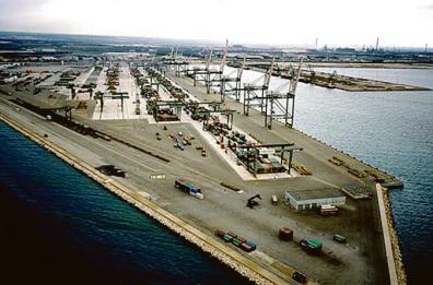 Dazi Usa e avanzata cinese: la riscossa dell’Europa passa dal Mediterraneo