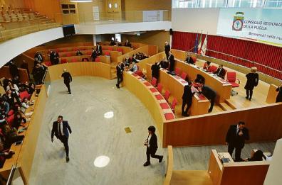 Noi Moderati, potrebbe arrivare Caracciolo. L'ira degli alleati: «Non diventi la bad company»