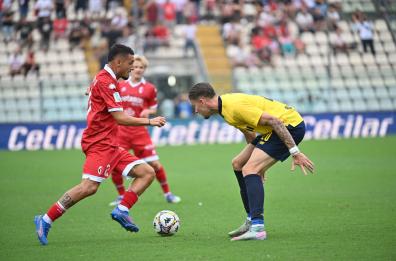 La Caporetto del Bari che non sa reagire: a Modena un 3-0 senza attenuanti