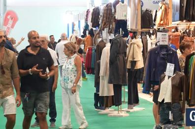 La Fiera del Levante non è solo dei baresi: dalla Campania, alla Basilicata fino alla Valtellina, ecco le voci di chi popola i padiglioni 