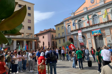 Basilicata, i sindacati: «Vertenza Smartpaper i numeri e le sedi non si toccano»