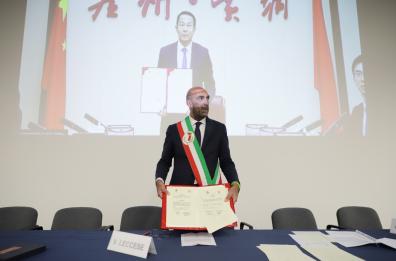 Bari apre le porte alla Cina: firmato in Fiera accordo con Guangzhou per cooperazione economica e culturale