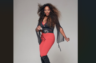 Cecilia Gayle torna con «Pasito Patras»: la regina dei balli di gruppo fa danzare ancora l’Italia