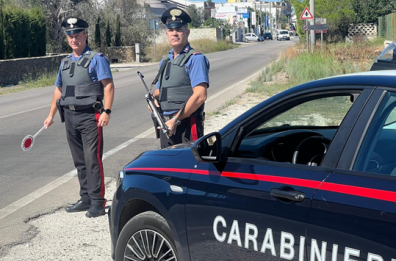 Minacciava la madre e i fratelli per 20.000 euro: arrestato a Trepuzzi