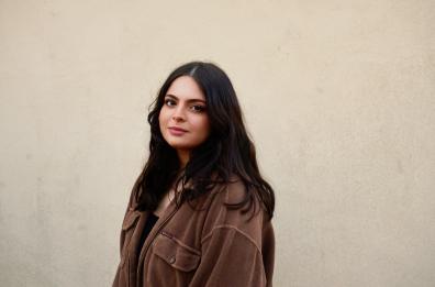 «La stanza di Gaia», il primo EP di CRETA racconta una giovane donna che si affaccia al mondo con determinazione